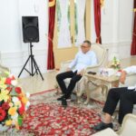 Foto : Ketua BNSP, Syamsi Hari, dan Gubernur Sumatera Barat, Mahyeldi, bersama Kadisnakertrans Nizam Ul Muluk membahas langkah konkret untuk meningkatkan sertifikasi kompetensi di Sumbar, (29/12/23). (Doc.Ist)