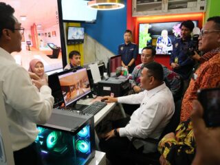 Wamen Ossy: Layanan Drive Thru dan Kantor Pertanahan Virtual di Kantah Tangerang Mendapatkan Apresiasi Masyarakat 