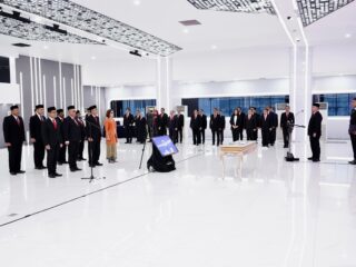 Menteri Nusron Lantik Pejabat Eselon II: 80% Tugas Pokok Kementerian ATR/BPN adalah Pelayanan