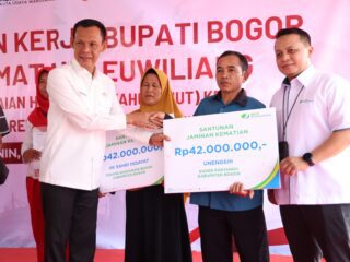 Wabup Jaro Ade Apresiasi Rangkaian Kegiatan HUT Kemerdekaan RI ke-80 di Kecamatan Leuwiliang