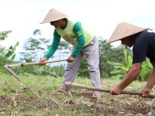 Konflik Belasan Tahun Berakhir, Sertipikat Redistribusi Tanah Buka Jalan Pemulihan Ekonomi Desa Soso Kabupaten Blitar
