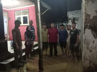 Bupati Bogor Intensifkan Penanganan Banjir Cigudeg, Evakuasi Warga dan Bantuan Mulai Didistribusikan