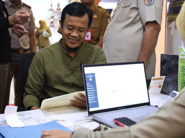 Perdana Dirasakan Warga Kabupaten Tangerang, Urus Roya dan Waris Selesai dalam Lima Menit