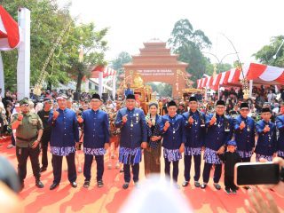 Bupati Bogor Rudy Susmanto Tutup Rangkaian HJB ke-544 Melalui Helaran Budaya Mapag Pajajaran Anyar