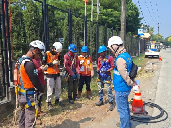 Tingkatkan Keandalan Pasokan Listrik, PLN Gunung Putri Gelar Aksi Grebek Penyulang Pajero
