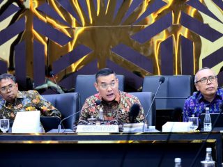 Wamen ATR/Waka BPN dalam Raker Bersama DPR RI: Kawasan Hutan Harus Terintegrasi dengan Tata Ruang