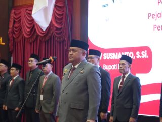 Bupati Bogor Lantik 14 Pejabat, Perkuat Kinerja Pemerintahan dan Pelayanan Masyarakat