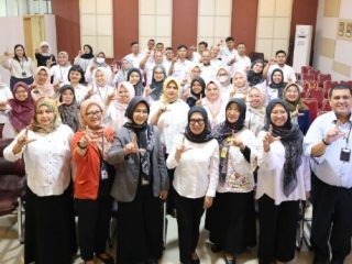 Kantor Pertanahan Kabupaten Bogor I Gelar Pelatihan Service Excellent, Kakan Sontang: Agar Pegawai Terus Meningkatkan Kualitas Pelayanan