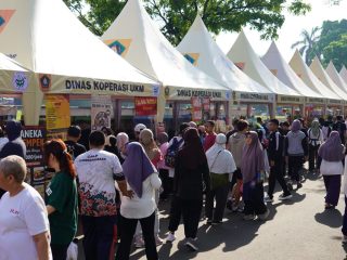 Ekonomi Lokal Menggeliat, Omzet PKL di CFD Tegar Beriman Tembus Rp179 Juta
