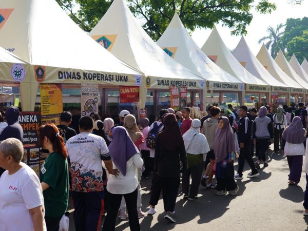Ekonomi Lokal Menggeliat, Omzet PKL di CFD Tegar Beriman Tembus Rp179 Juta