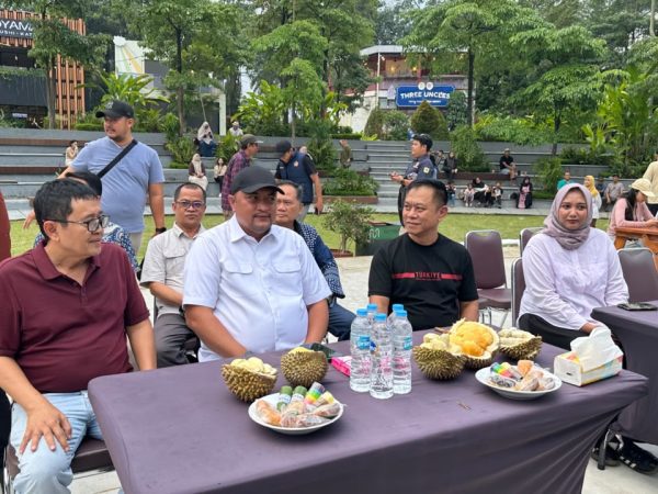 Hadiri Festival Durian, Bupati Bogor Dorong Durian Lokal Tembus Pasar Global