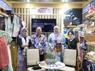 Ketua Dekranasda Dukung UMKM Kabupaten Bogor Naik Kelas dan Perluas Pasar di Kriyanusa 2026